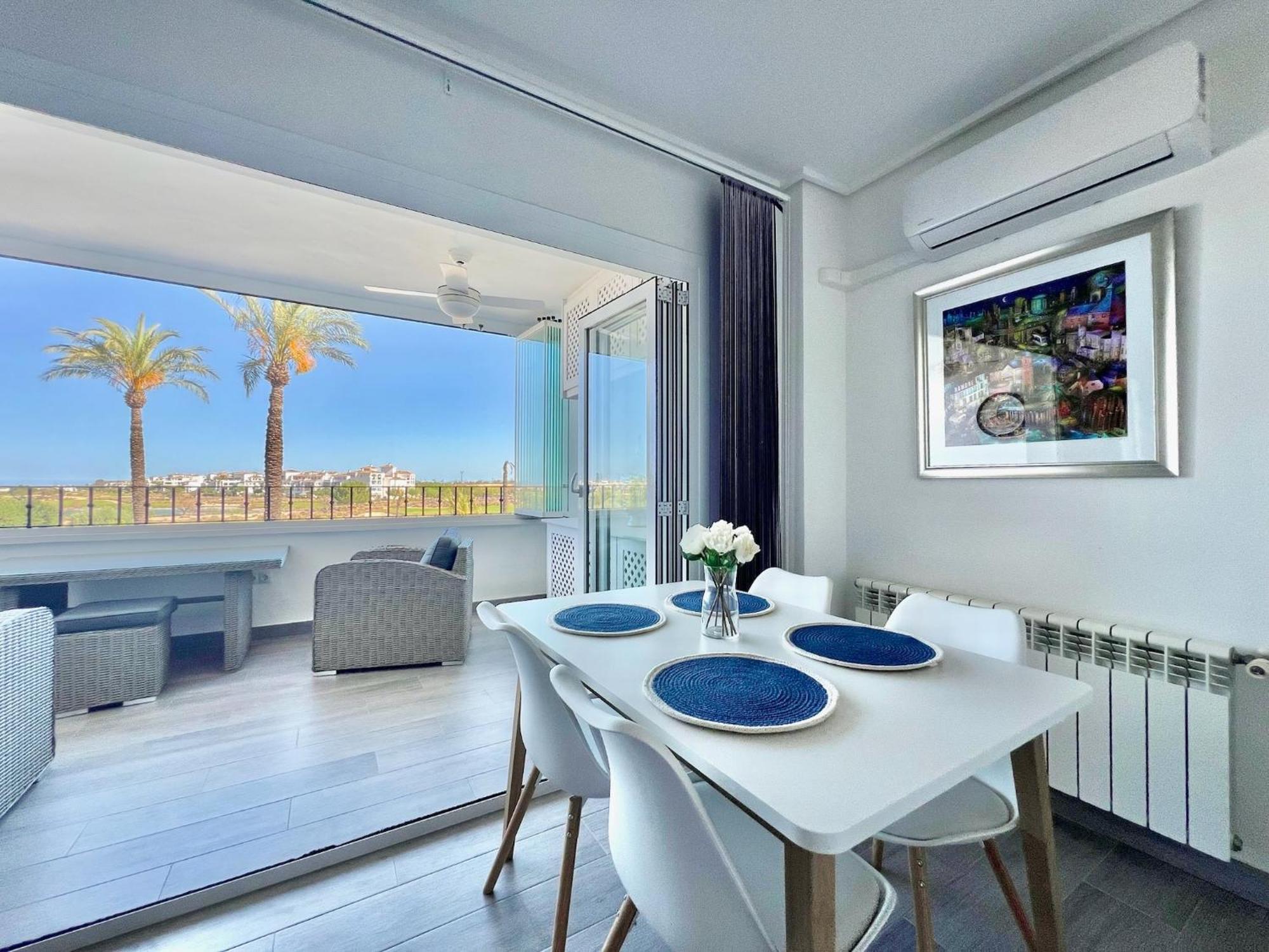 Apartment Stunning With Pool, Golf And Views